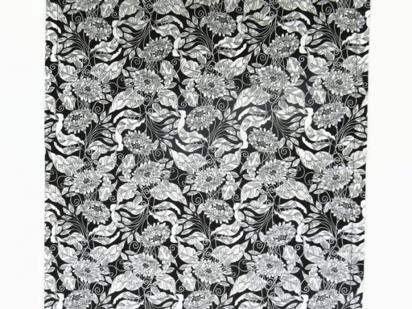 Black & White Floral Table Runner top view