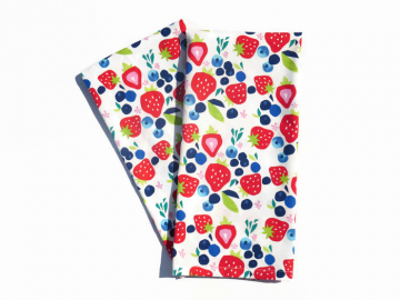 Strawberries & Blueberries Cotton Tea Towels, Set of 2